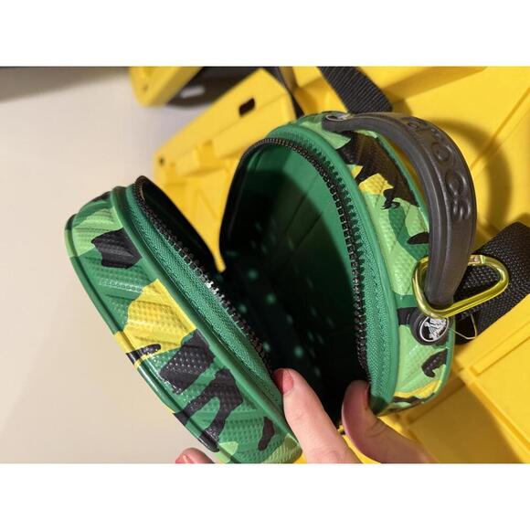 Crocs Green Camouflage Dinosaur Pattern Mini Backpack / Lunchbox - Picture 4 of 4